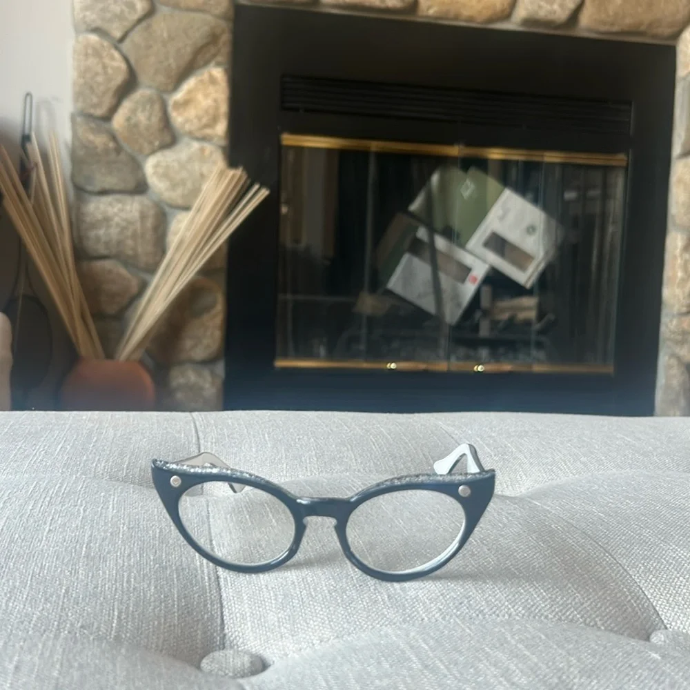 Rare Authentic Vintage Original 60'S LUMAR 653 42¤20 130 Girl Cat Eye Sunglasses